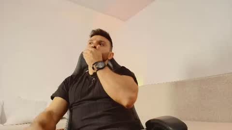 MATEO online show from June 24, 3:57 am