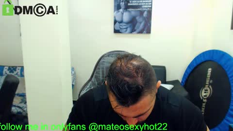 Snapshot of mateosexyhot22 chatting on February 20, 10:37 pm Mateo online show from February 20, 10:37 pm