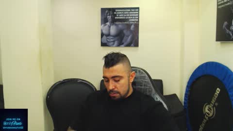 Snapshot of mateosexyhot22 chatting on September 16, 5:27 pm Mateo online show from September 16, 5:27 pm