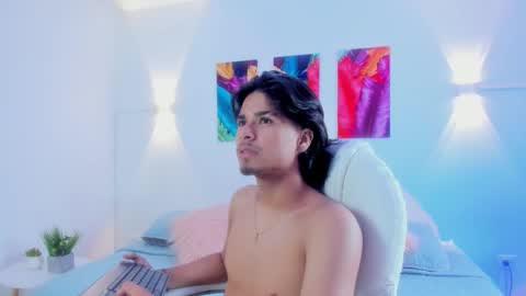 Mathew online show from November 21, 7:12 pm