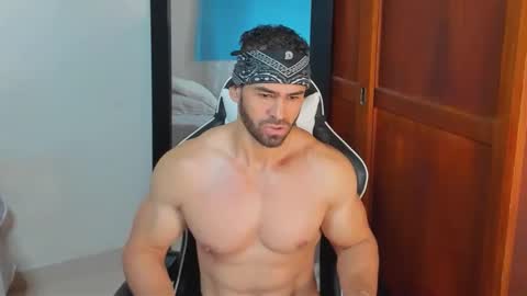 mathews_smith online show from October 16, 11:43 am