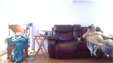 mathieujean002 online show from June 27, 10:54 am