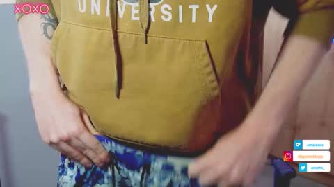 Alejandro Alex online show from October 8, 2:23 pm