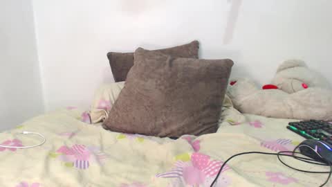 Snapshot of matraves chatting on December 5, 7:33 pm matraves online show from December 5, 7:33 pm