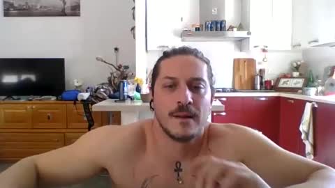 Snapshot of matteushh87 chatting on March 10, 12:38 pm matteushh87 online show from March 10, 12:38 pm