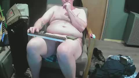 mattskiba89 online show from October 25, 8:02 am