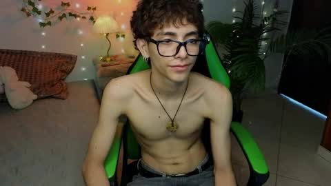 matty_spark online show from April 16, 1:11 pm