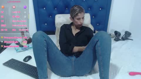 mature2023 online show from December 17, 8:59 pm