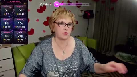Snapshot of mature_blonde7 chatting on March 12, 7:25 pm Lana online show from March 12, 7:25 pm