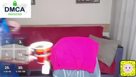 Lana online show from April 22, 1:29 pm