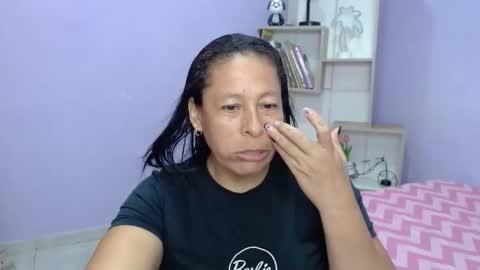 Snapshot of mature_martina_ chatting on October 24, 11:38 pm Martina online show from October 24, 11:38 pm