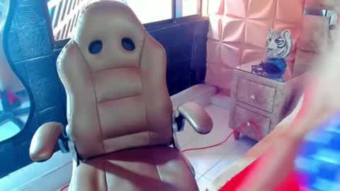 Sexy Hot Mature Sophy online show from March 16, 8:57 pm