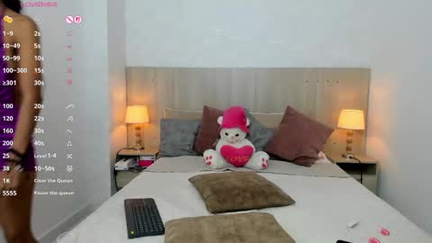 Vayolet Castro online show from December 3, 11:22 am