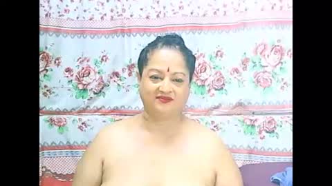 matureindian654u online show from April 13, 10:25 pm