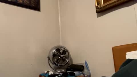 maturejerky online show from November 5, 8:11 pm