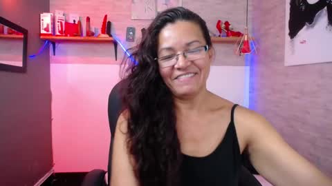 maturepure_ online show from November 19, 10:30 pm