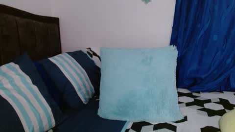 Snapshot of maturetigress4c chatting on February 20, 2:13 pm Cecilia online show from February 20, 2:13 pm