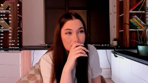 Snapshot of mauddenmon chatting on September 8, 3:11 pm Lucy online show from September 8, 3:11 pm
