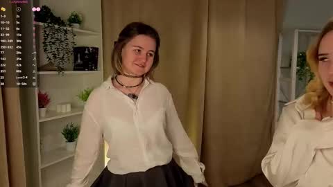 Snapshot of mauddenmon chatting on October 19, 11:48 am Lucy online show from October 19, 11:48 am