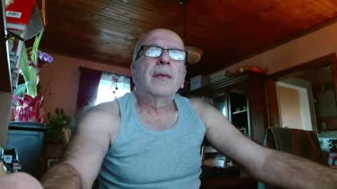 Maurice online show from January 17, 12:52 pm