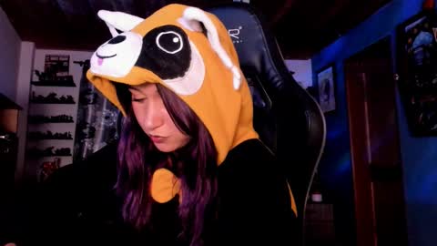 Hilary online show from October 9, 11:21 pm