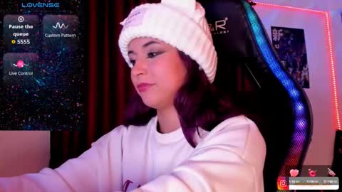 Hilary online show from September 18, 11:09 pm