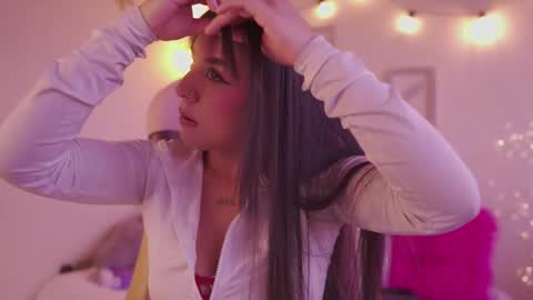 MAVY online show from March 4, 7:22 pm