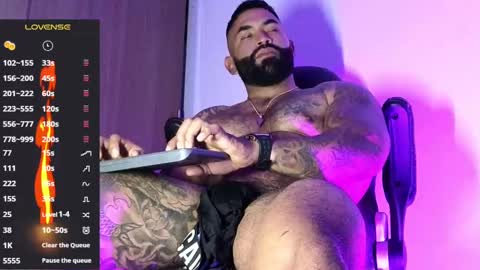 max__prada online show from November 21, 1:58 am