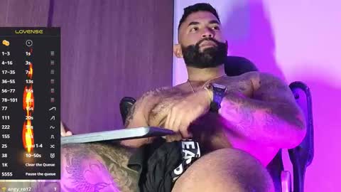 max__prada online show from November 7, 1:30 am