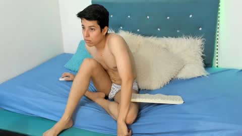 max_and_peter online show from February 5, 10:11 pm