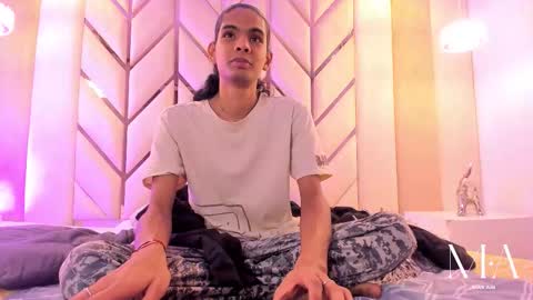 MAX online show from January 17, 4:11 am