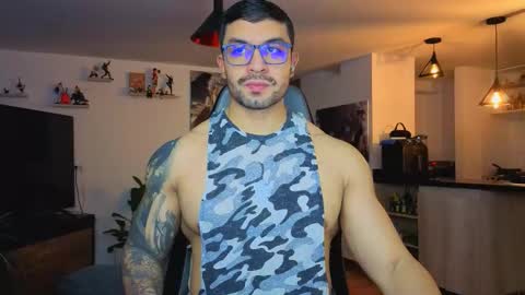 Max online show from November 19, 3:28 am