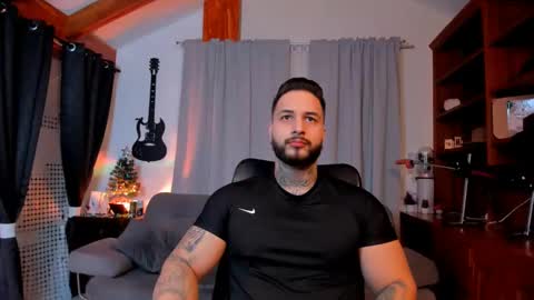 max D. online show from January 4, 2:46 pm