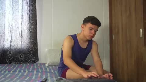 Max online show from January 14, 3:09 pm