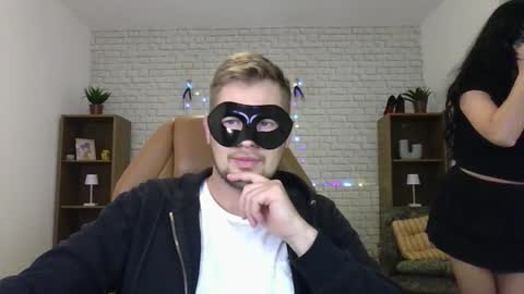 Snapshot of max_mila_888 chatting on September 14, 6:42 pm Max Aliya online show from September 14, 6:42 pm
