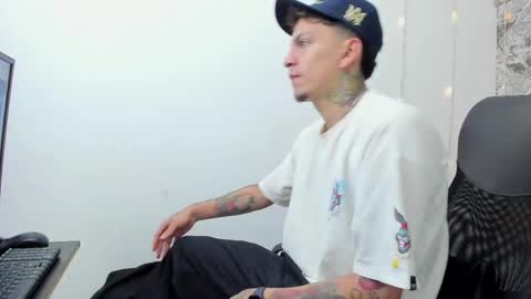 max_sstteel online show from April 28, 12:31 pm