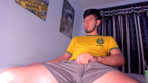 Max online show from February 3, 11:31 am