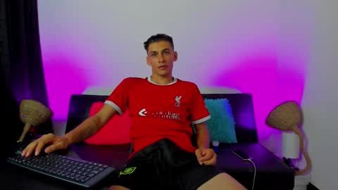 MAX     online show from September 23, 7:02 am