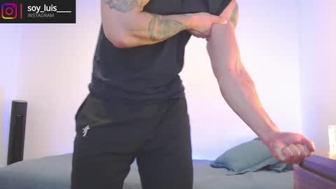 max_xl_ online show from March 8, 3:27 pm