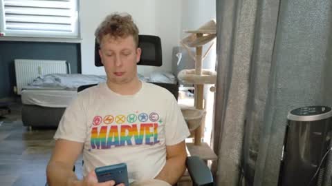 maxboner94 online show from June 24, 12:23 pm