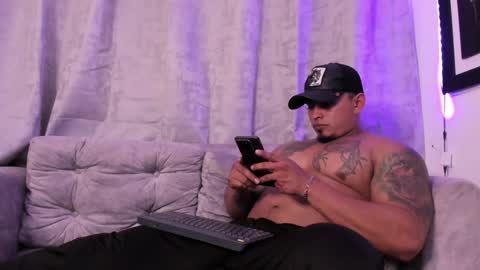 Maxcarther online show from February 5, 6:26 pm