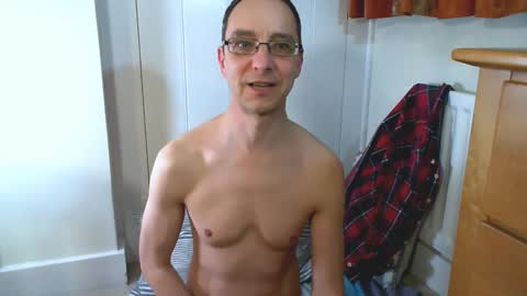 Max Davies online show from March 18, 9:31 pm