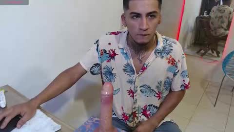 maxi dick online show from March 12, 11:19 pm