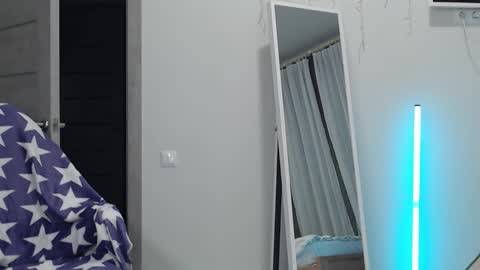 Maximus Fox online show from September 22, 7:23 am