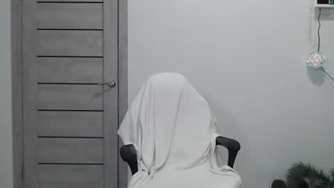 Maximus Fox online show from January 7, 6:29 am