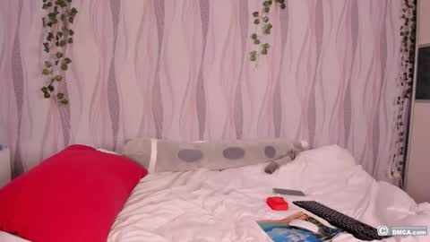 Snapshot of maxim_burn chatting on October 7, 1:29 pm maxim burn online show from October 7, 1:29 pm