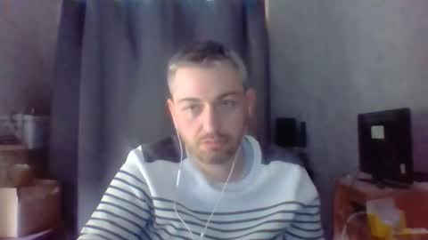 Maxime online show from May 6, 2:34 pm