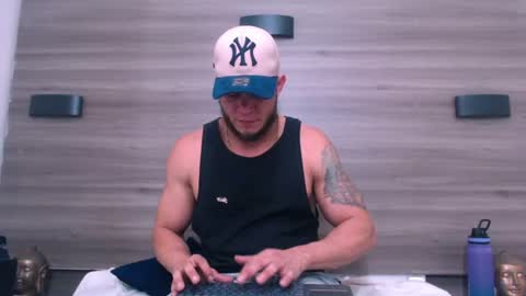 Maximiliano online show from June 29, 9:03 pm