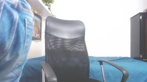 maximo_ston online show from April 23, 2:41 am