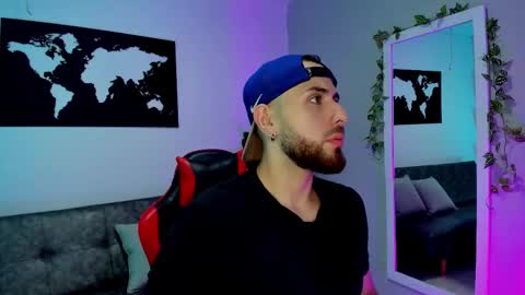 Maximo Wolf online show from November 26, 10:50 pm